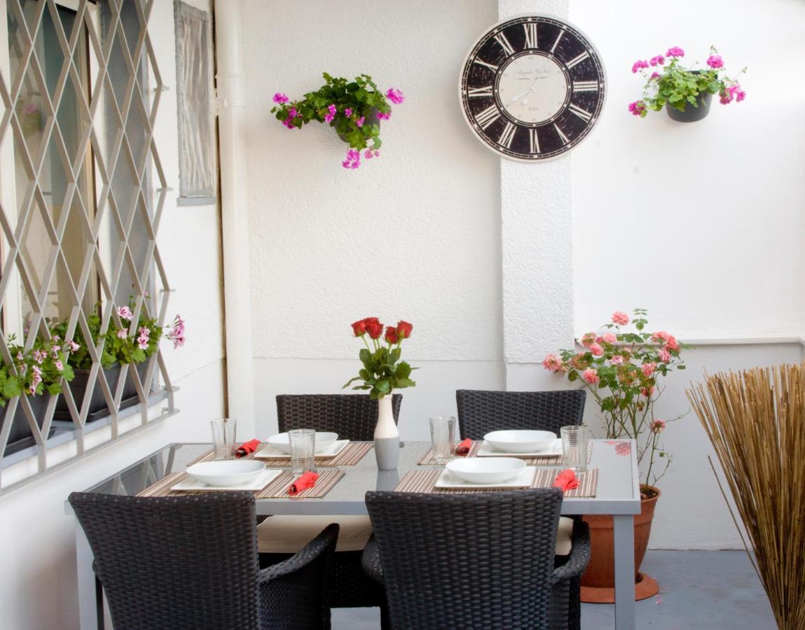 A&S Ferienwohnungen Roonstrasse Bonn Extérieur photo