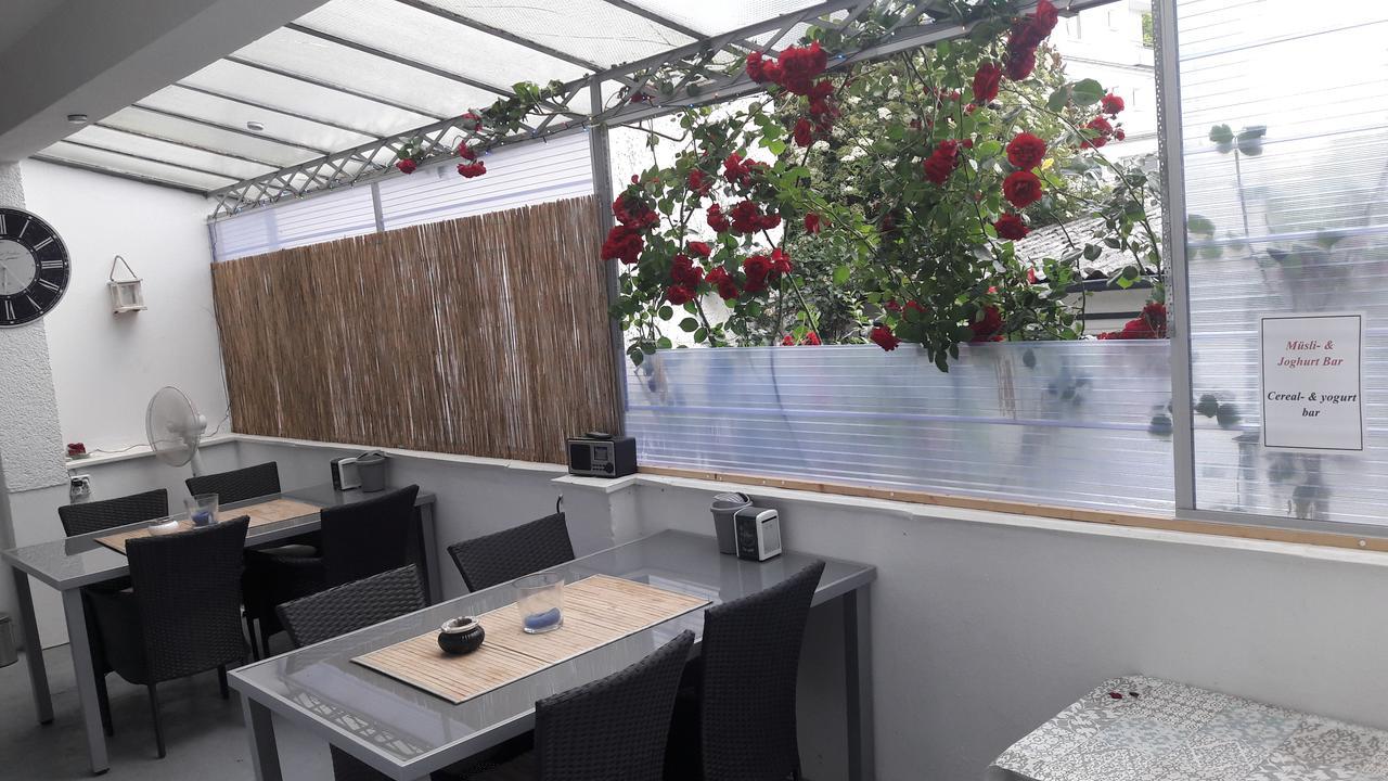 A&S Ferienwohnungen Roonstrasse Bonn Extérieur photo