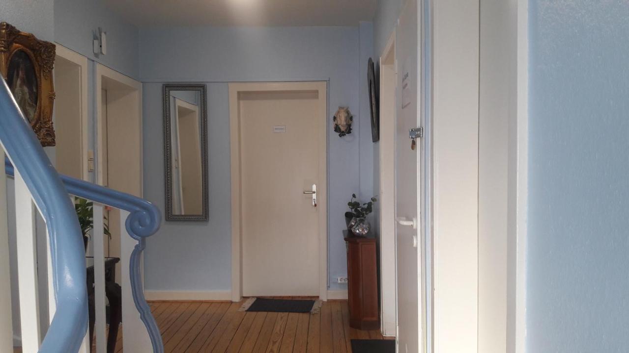 A&S Ferienwohnungen Roonstrasse Bonn Extérieur photo